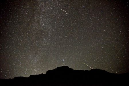 2016 Perseid meteor shower from countryside Oregon